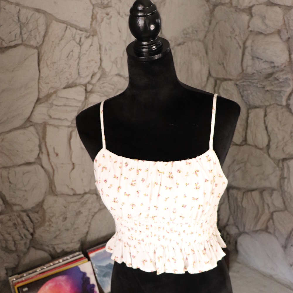 Lilyful floral tank